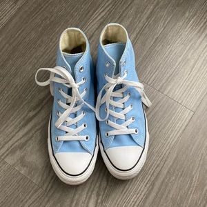 Baby blue high-top converses || PRICE DROPPED ✨